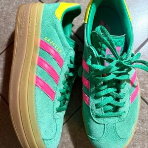 Adidas Gazelle Bold Platform Women’s Sneakers Size 7